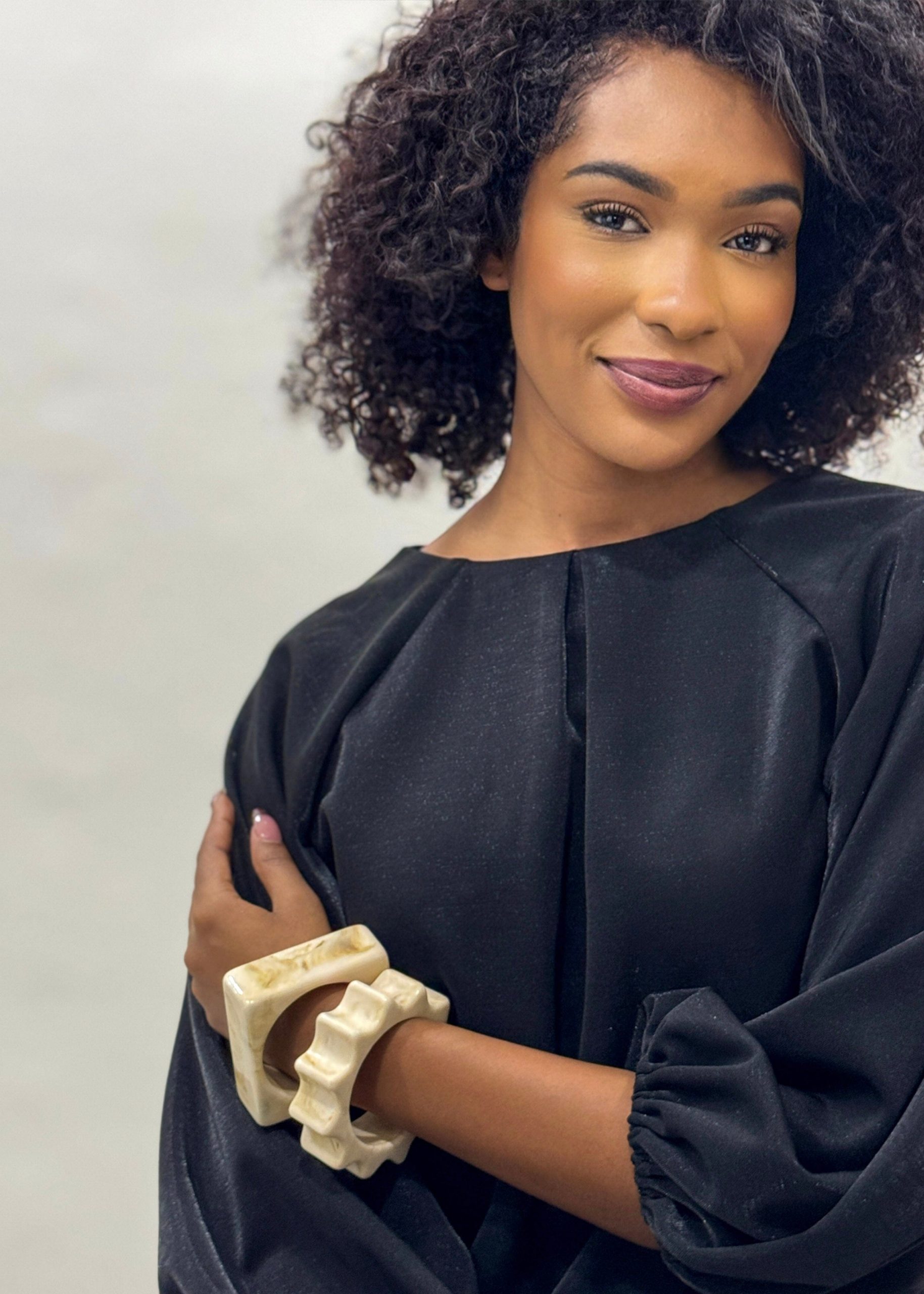 Square Acrylic Shell Bracelet