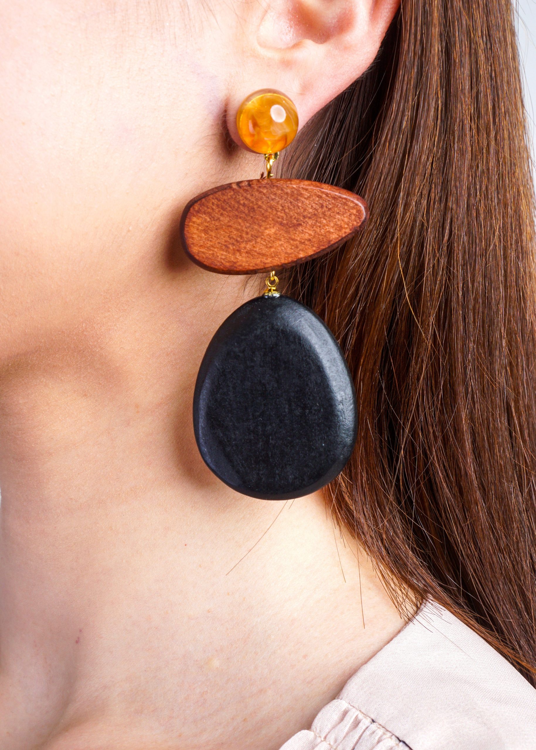 Coffee Black Water Drop Earrings