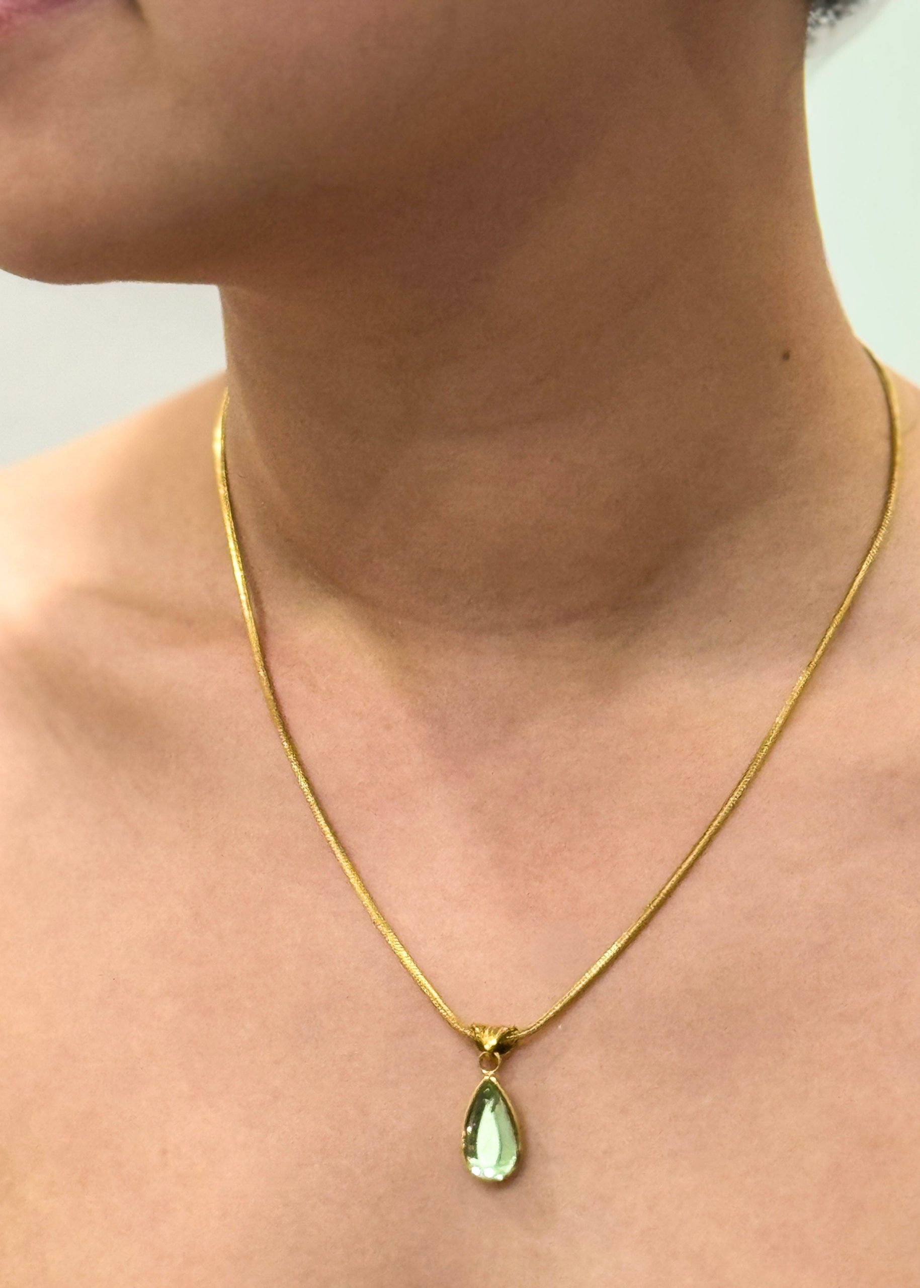 Gold Sage Zircon Oval Chain Necklace